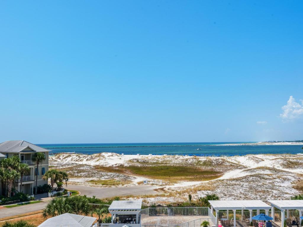 Magnolia House At Destin Pointe II Apartment Room photo